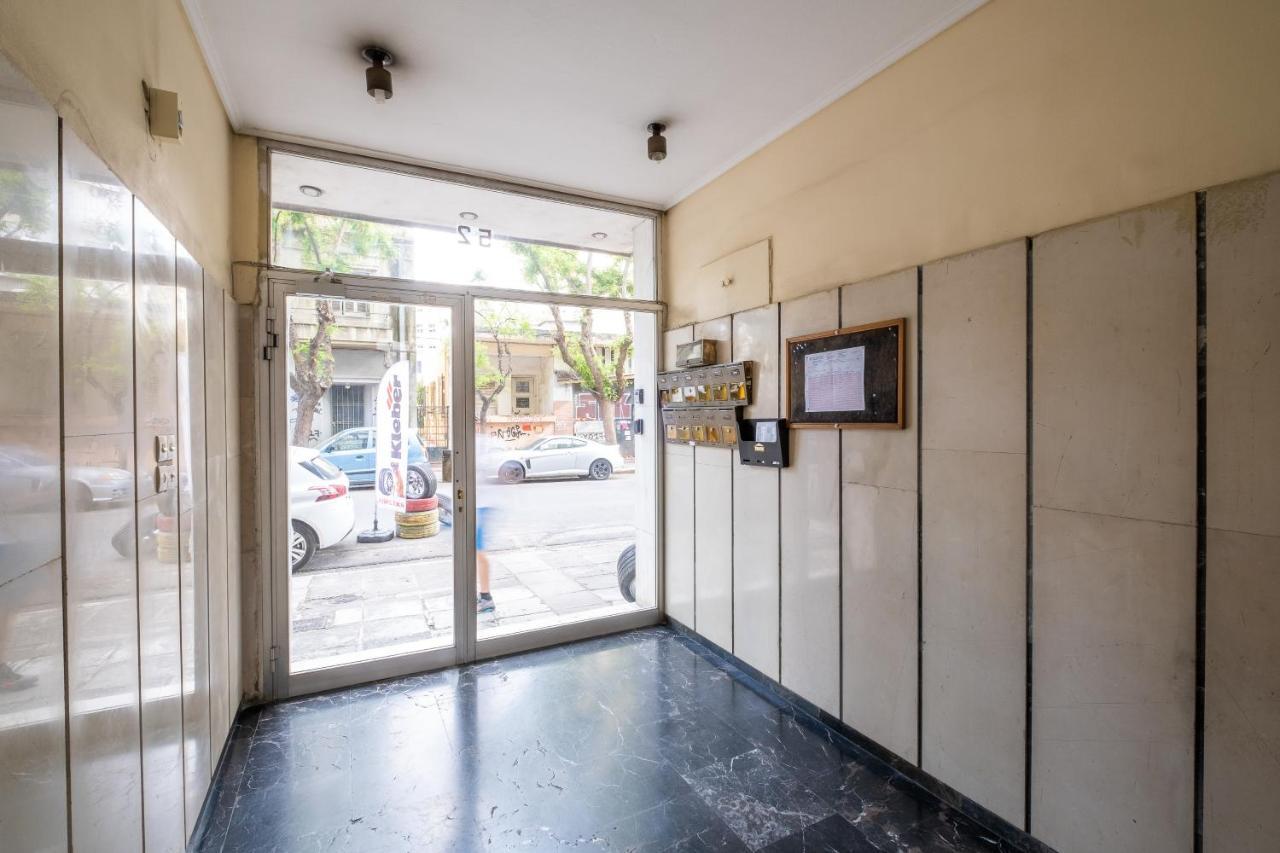 Sokos Residence, 1' Walk From Aghios Ioannis Metro Афины Экстерьер фото